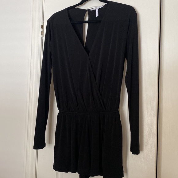 BCBGeneration black long sleeve romper - Picture 2 of 6
